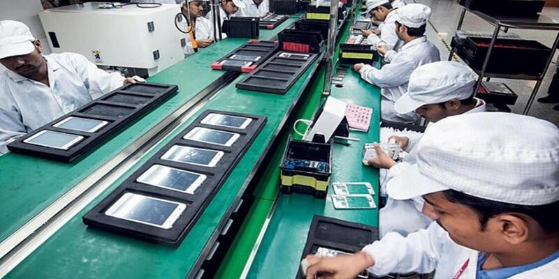 India aims for 40% local value addition in phone manufacturing to boost global competitiveness