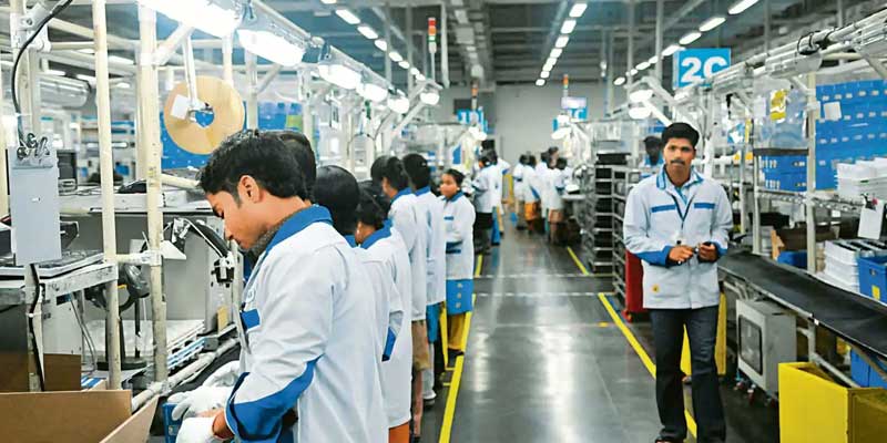 Indian govt mulls wearable production incentives to boost local manufacturing