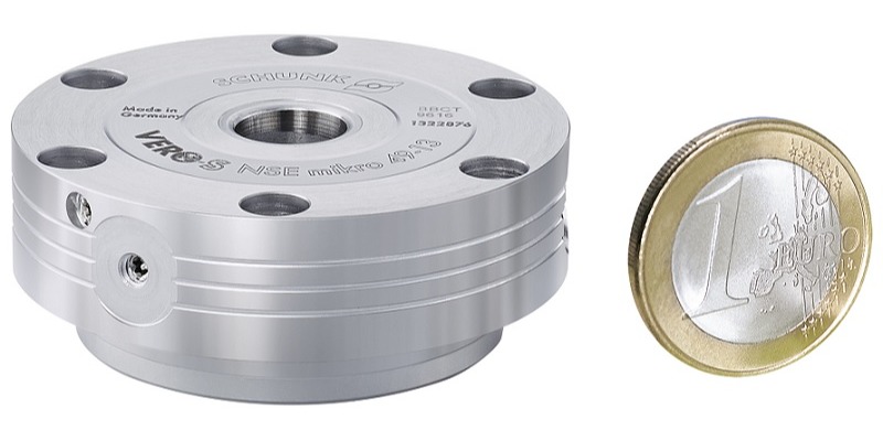 SCHUNK develops miniature clamping module for metal cutting industry