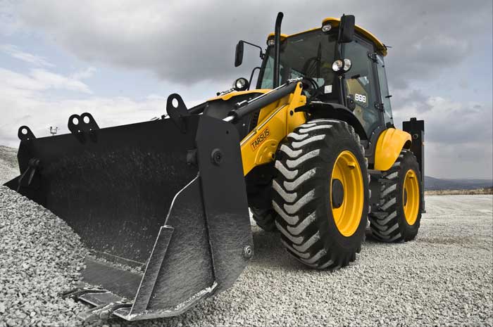 Earthmoving Equipment Tyres: Sturdiest solutions for the world’s most demanding work environments