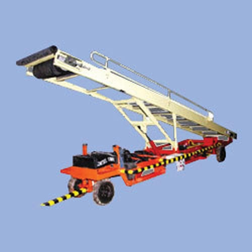 Towable Baggage Conveyor