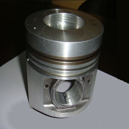 Pistons and Cylinder Liner