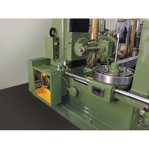 Helical Gear Hobbing Machine